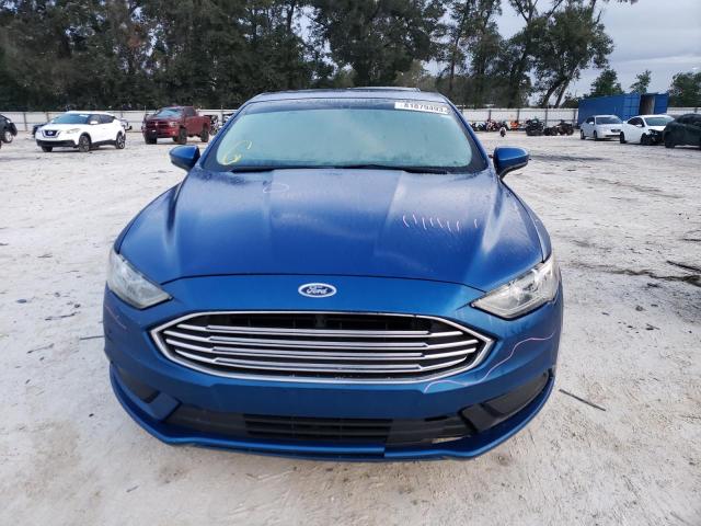 3FA6P0H7XHR125905 - 2017 FORD FUSION SE BLUE photo 5