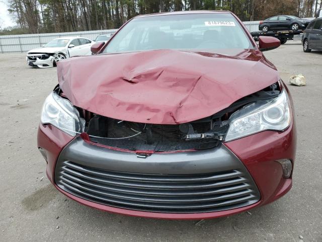 4T1BF1FK8GU526137 - 2016 TOYOTA CAMRY LE RED photo 5