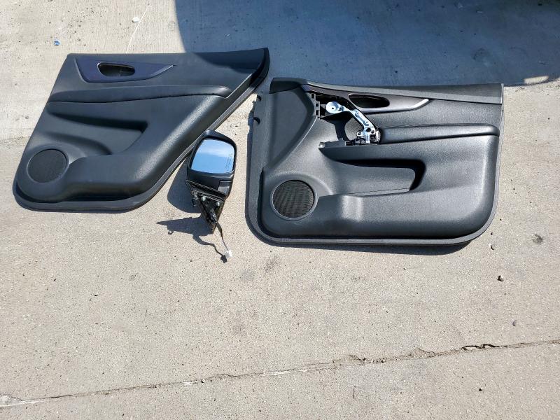 KNMAT2MT2FP579178 - 2015 NISSAN ROGUE S BLACK photo 13