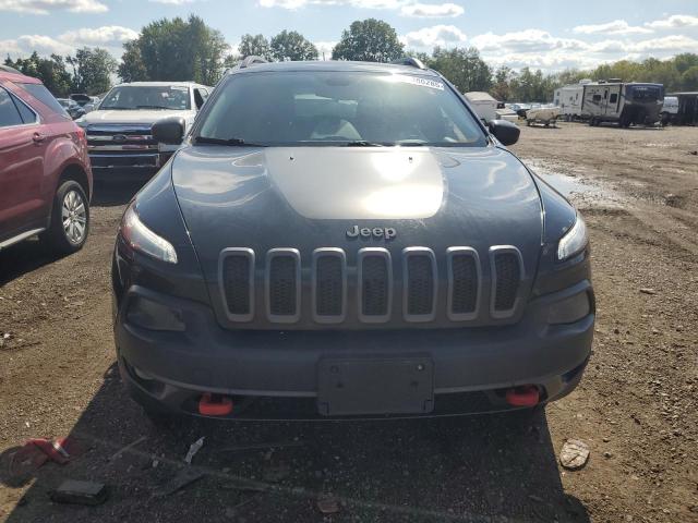1C4PJMBS7GW316214 - 2016 JEEP CHEROKEE TRAILHAWK BLACK photo 5