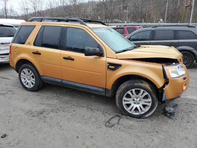 SALFP24N98H025136 - 2008 LAND ROVER LR2 SE ORANGE photo 4