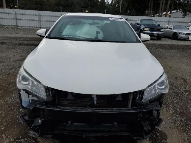 4T4BF1FK2GR551864 - 2016 TOYOTA CAMRY LE WHITE photo 5
