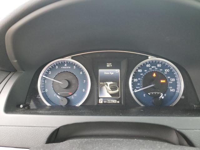 4T4BF1FK2GR551864 - 2016 TOYOTA CAMRY LE WHITE photo 9