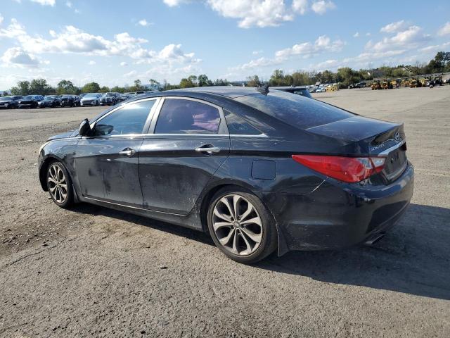 5NPEC4AB8DH592874 - 2013 HYUNDAI SONATA SE 黑色 照片 2