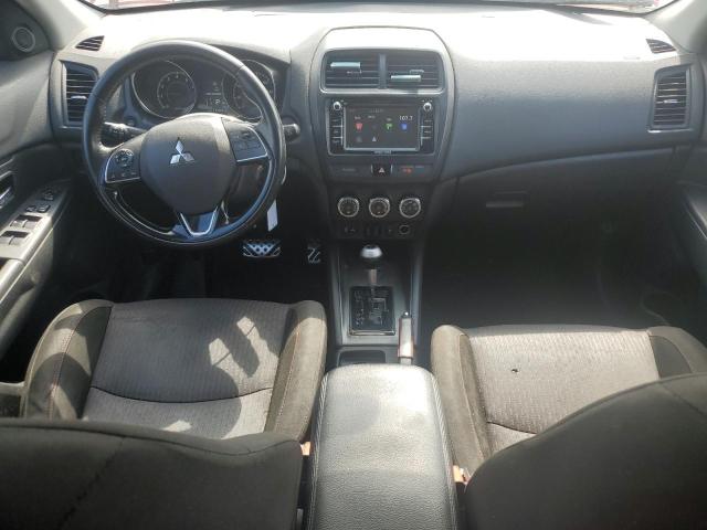 JA4AP3AU7JU014078 - 2018 MITSUBISHI OUTLANDER ES წითელი ფოტო 8