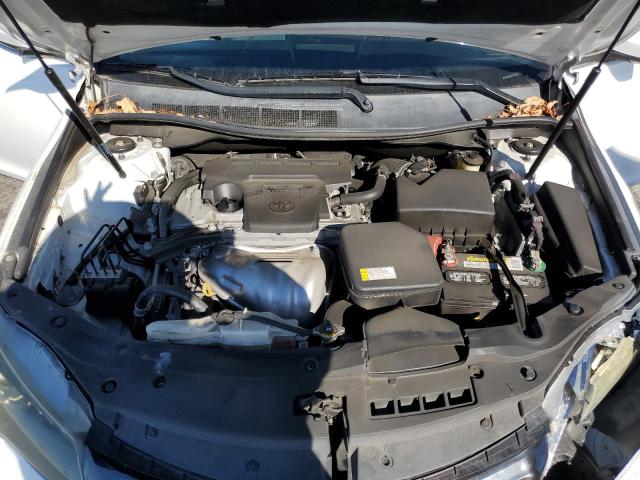 4T1BF1FK4FU979217 - 2015 TOYOTA CAMRY LE 白色 照片 11