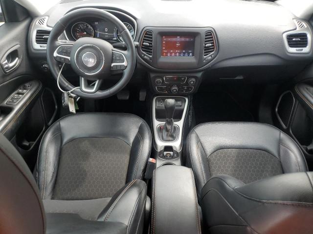 3C4NJCBB4JT140267 - 2018 JEEP COMPASS LATITUDE Ağ foto 8