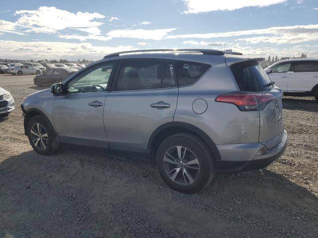 2T3RFREV5HW658578 - 2017 TOYOTA RAV4 XLE SILVER photo 2