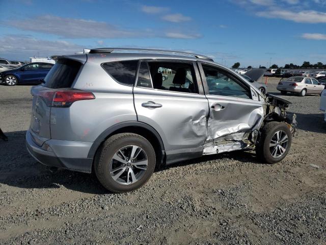 2T3RFREV5HW658578 - 2017 TOYOTA RAV4 XLE SILVER photo 3