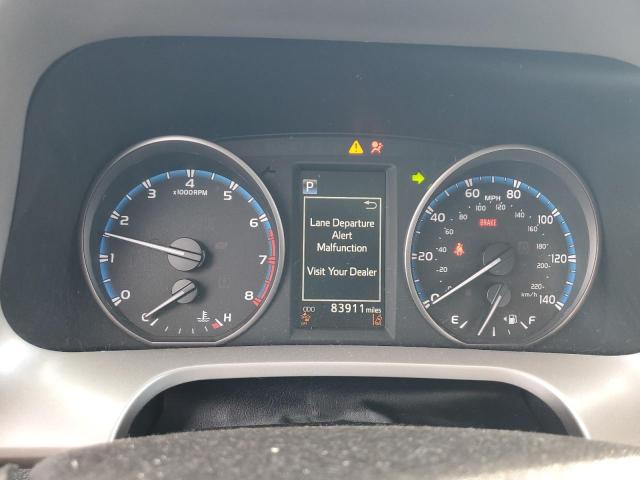 2T3RFREV5HW658578 - 2017 TOYOTA RAV4 XLE SILVER photo 9