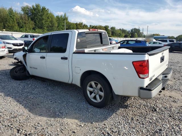 1N6BA0EK8EN511768 - 2014 NISSAN TITAN S WHITE photo 2