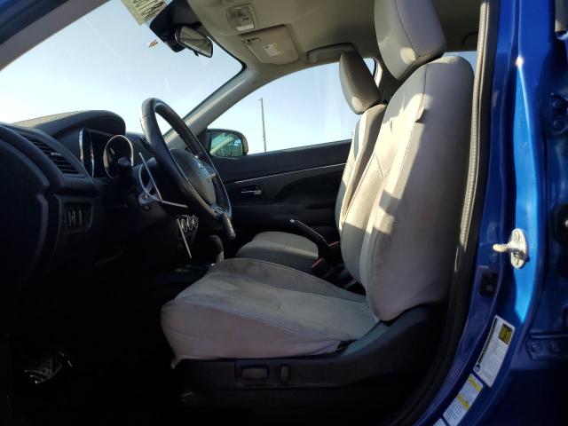 4A4AP4AW8FE049526 - 2015 MITSUBISHI OUTLANDER SE BLUE photo 7