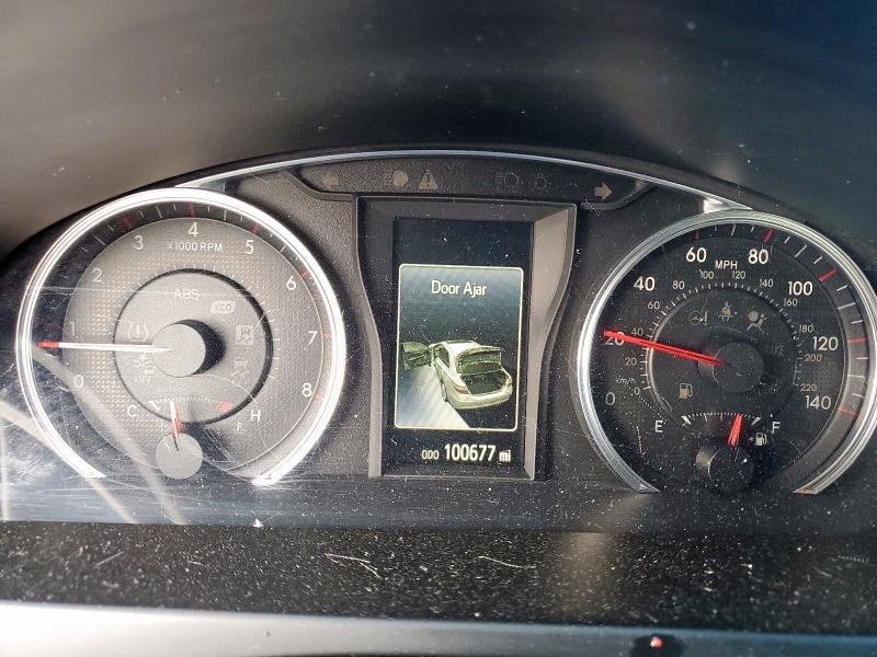 4T1BF1FK4FU073357 - 2015 TOYOTA CAMRY LE WHITE photo 9