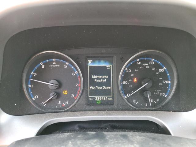 JTMWFREV7HD097574 - 2017 TOYOTA RAV4 XLE WHITE photo 9