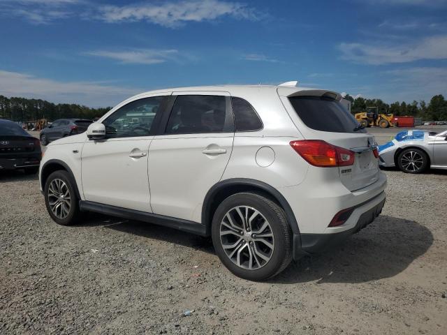 JA4AP3AU9KU004461 - 2019 MITSUBISHI OUTLANDER ES თეთრი ფოტო 2