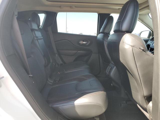 1C4PJMBS9GW183861 - 2016 JEEP CHEROKEE TRAILHAWK WHITE photo 10