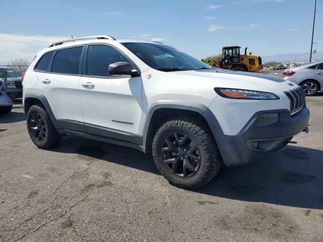 1C4PJMBS9GW183861 - 2016 JEEP CHEROKEE TRAILHAWK WHITE photo 4
