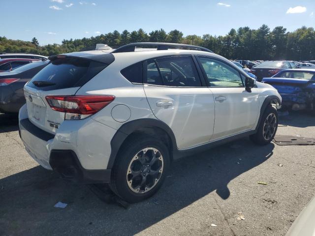 JF2GTAEC9M8225668 - 2021 SUBARU CROSSTREK PREMIUM WHITE photo 3