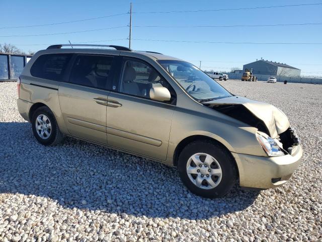 KNDMG4C38A6357970 - 2010 KIA SEDONA LX GOLD photo 4