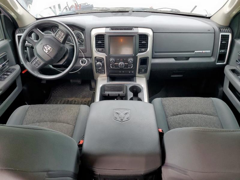 1C6RR7LT9HS553720 - 2017 RAM 1500 SLT SILVER photo 8