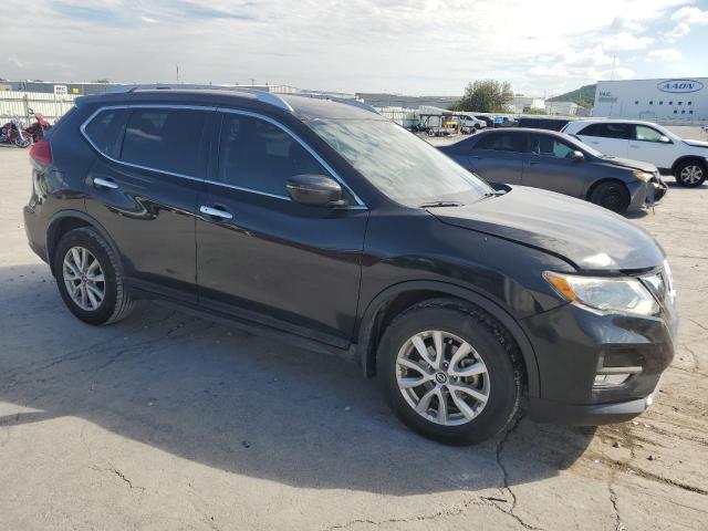 JN8AT2MT2HW399440 - 2017 NISSAN ROGUE S შავი ფოტო 4