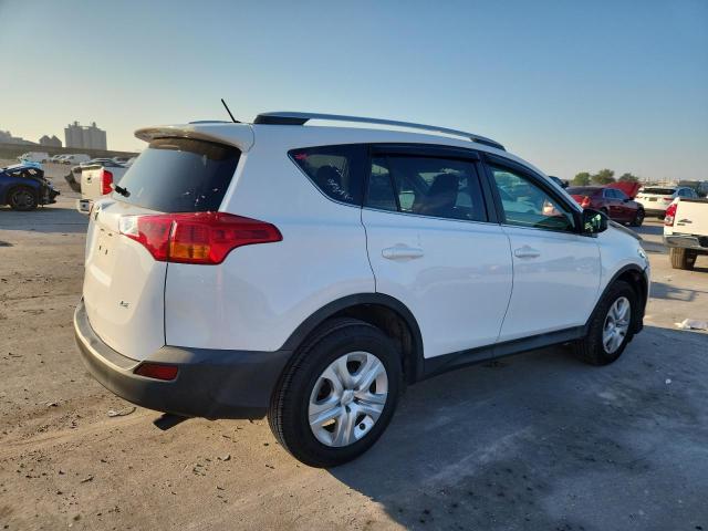 2T3ZFREV8DW034817 - 2013 TOYOTA RAV4 LE WHITE photo 3