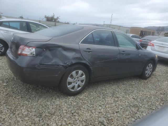 JTNBF3EK0B3012147 - 2011 TOYOTA CAMRY BASE ნაცრისფერი ფოტო 3