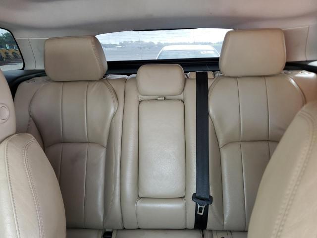 SALVP2RX0JH277885 - 2018 LAND ROVER RANGE ROVE SE WHITE photo 10