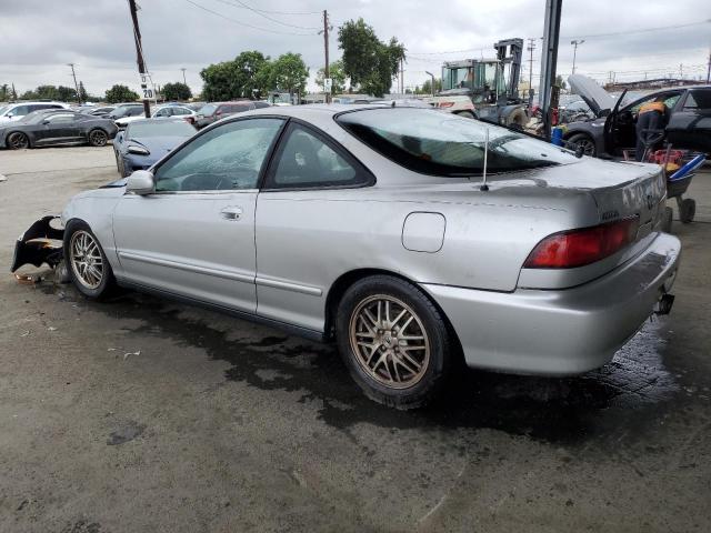 JH4DC4356YS015205 - 2000 ACURA INTEGRA LS SILVER photo 2