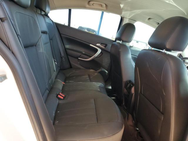 2G4GK5EXXG9135476 - 2016 BUICK REGAL WHITE photo 10
