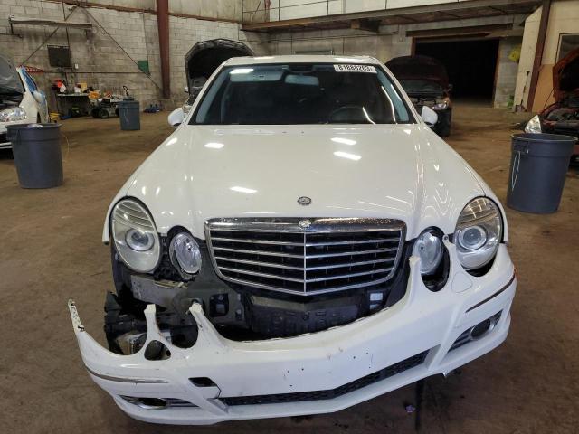 WDBUF87X18B192111 - 2008 MERCEDES-BENZ E 350 4MATIC WHITE photo 5