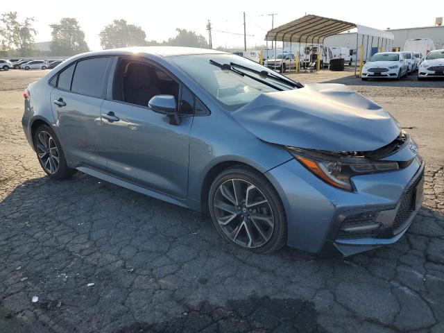 5YFS4RCE4LP032761 - 2020 TOYOTA COROLLA SE ნაცრისფერი ფოტო 4