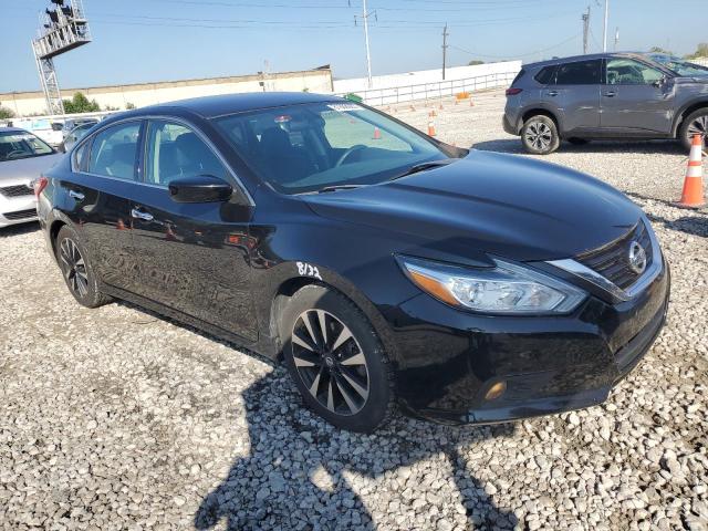 1N4AL3AP5JC125610 - 2018 NISSAN ALTIMA 2.5 Schwarz Foto 4