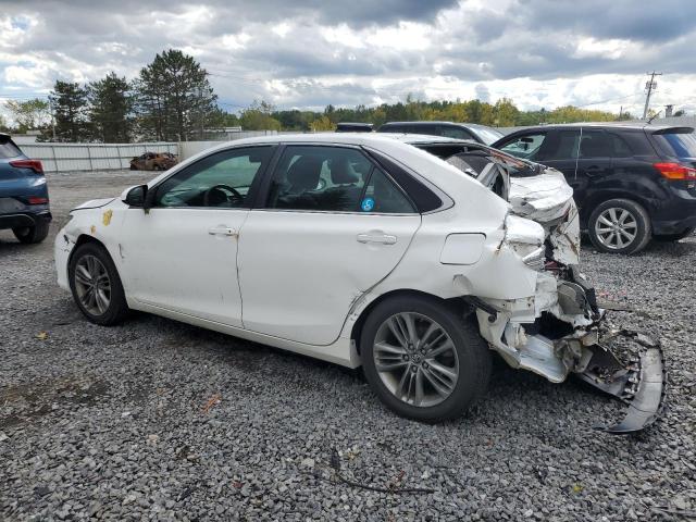 4T1BF1FK2HU338487 - 2017 TOYOTA CAMRY LE WHITE photo 2