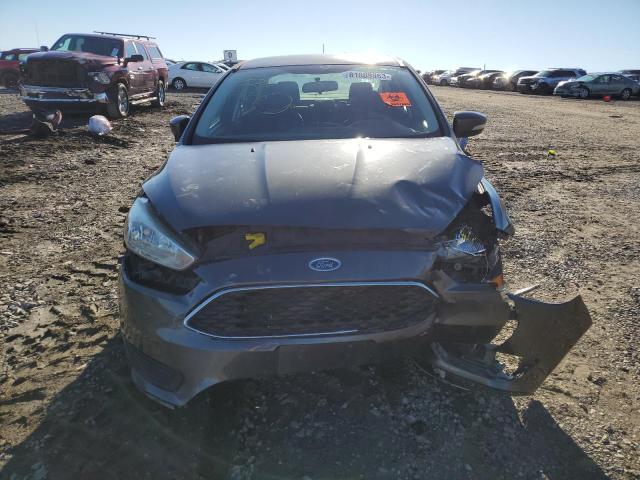 1FADP3F24GL266742 - 2016 FORD FOCUS SE CHARCOAL photo 5