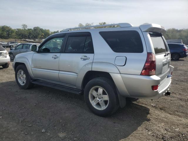 JTEBU14R558040929 - 2005 TOYOTA 4RUNNER SR5 银色 照片 2
