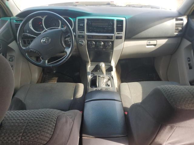 JTEBU14R558040929 - 2005 TOYOTA 4RUNNER SR5 银色 照片 8