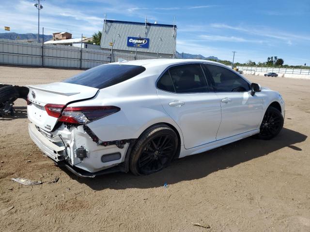 4T1K31AKXPU618169 - 2023 TOYOTA CAMRY XSE WHITE photo 3
