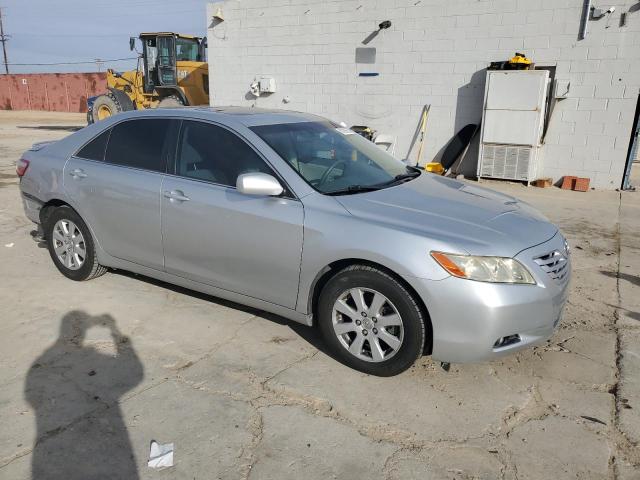 JTNBE46K873053835 - 2007 TOYOTA CAMRY CE SILVER photo 4