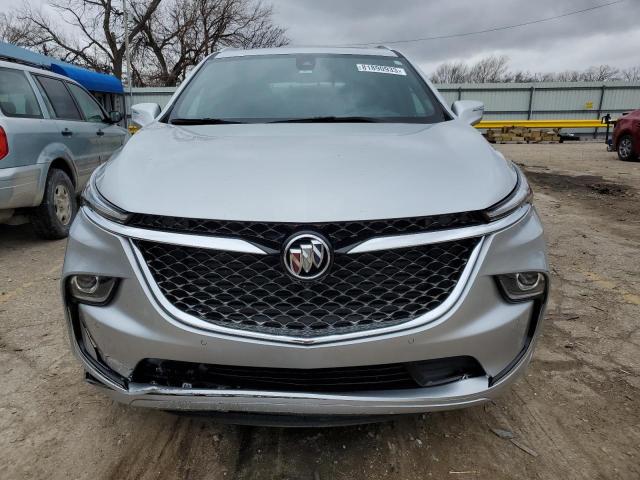 5GAEVCKW8NJ152878 - 2022 BUICK ENCLAVE AVENIR SILVER photo 5
