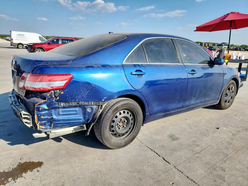 4T1BF3EK4AU565442 - 2010 TOYOTA CAMRY BASE BLUE photo 3