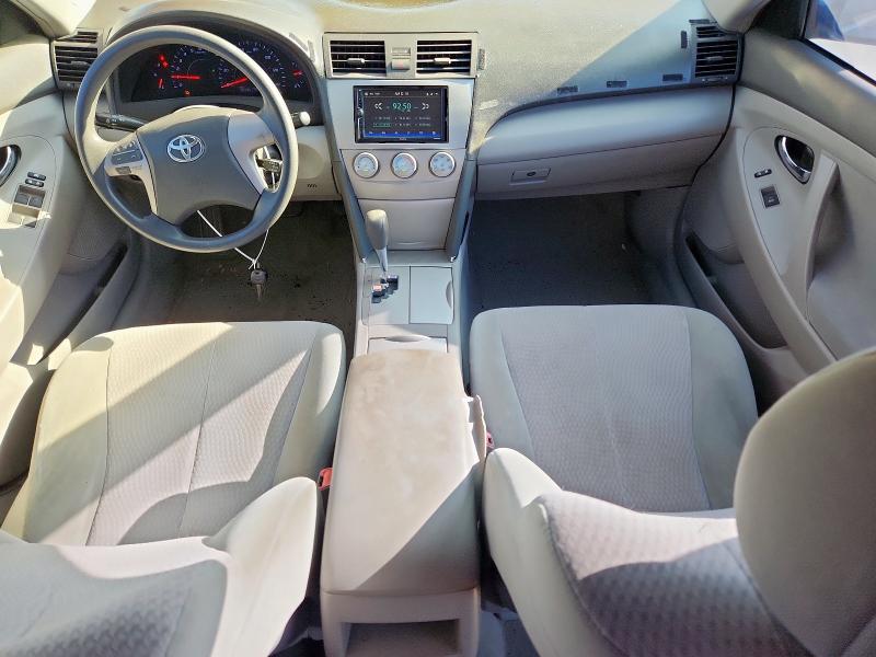 4T1BF3EK4AU565442 - 2010 TOYOTA CAMRY BASE BLUE photo 8