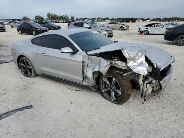 1FA6P8AM7F5411323 - 2015 FORD MUSTANG SILVER photo 4