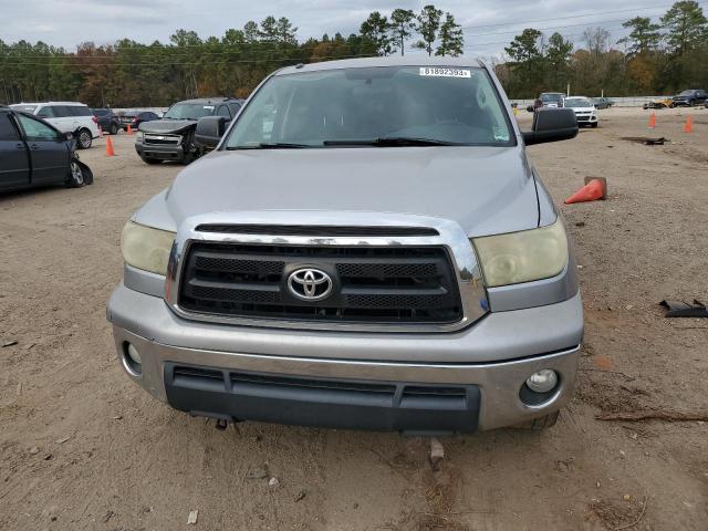 5TFEY5F1XAX085787 - 2010 TOYOTA TUNDRA CREWMAX SR5 SILVER photo 5