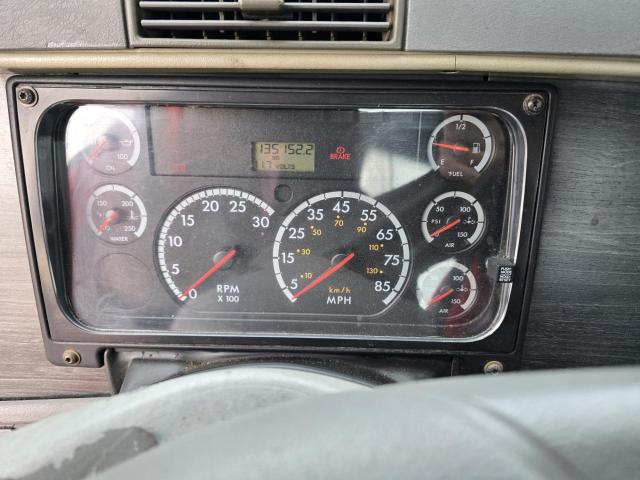 1FUJA6CG76LV09712 - 2006 FREIGHTLINER CONVENTION COLUMBIA RED photo 9