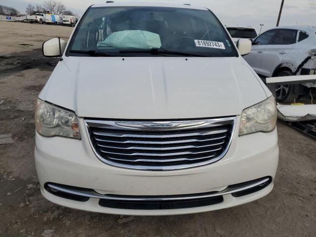 2C4RC1BG5DR780376 - 2013 CHRYSLER TOWN & COU TOURING WHITE photo 5