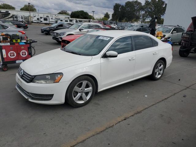 2013 VOLKSWAGEN PASSAT SE, 