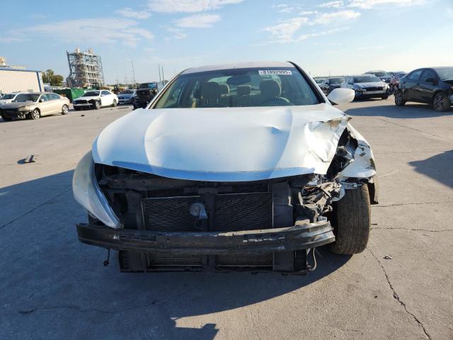 5NPEB4AC3DH747066 - 2013 HYUNDAI SONATA GLS 白色 照片 5