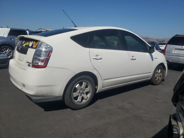 JTDKB22U463139036 - 2006 TOYOTA PRIUS WHITE photo 3