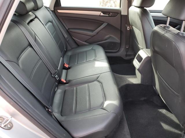 1VWAT7A3XFC096611 - 2015 VOLKSWAGEN PASSAT S Արծաթագույն լուսանկար 10